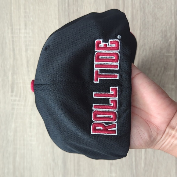 Top of the World Black/Crimson Alabama Crimson Tide Two-Tone Reflex Hybrid- M/L - Picture 5 of 9